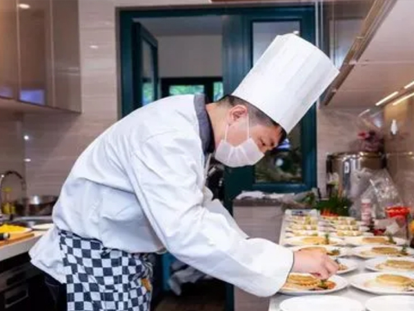 ���u����������N�����T����