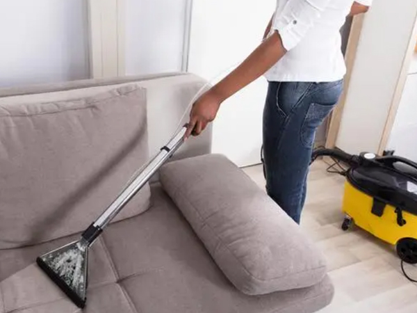 ���u�������չ�˾